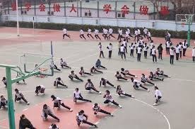 足球——欧联杯：罗马胜波尔图